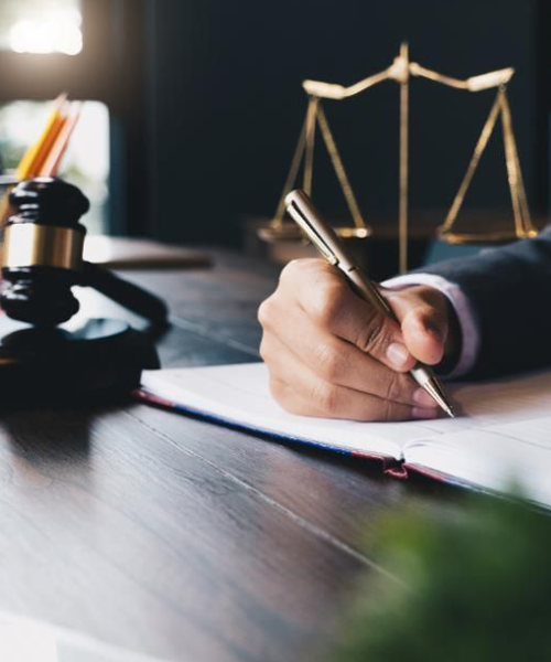 Gusti Dalem Pering Law Firm and Partner bg vidi