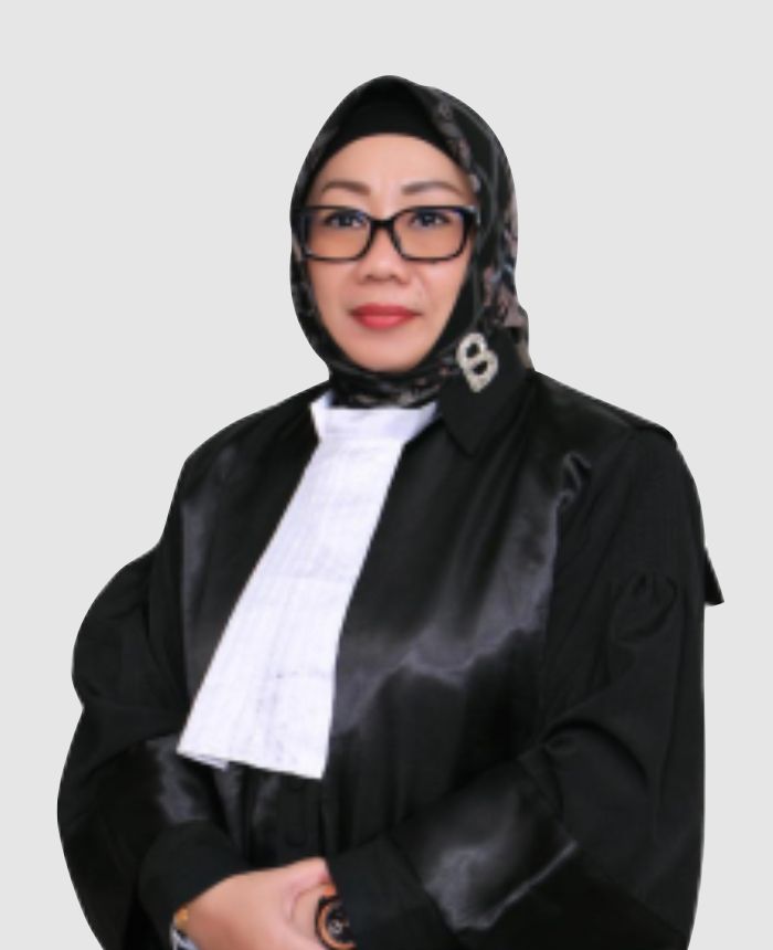 Dr. Surya Oktarina, SH., MHum